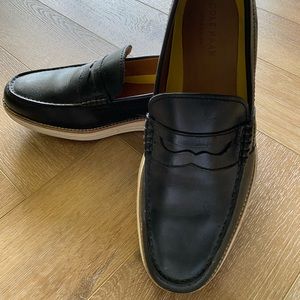 Coke Haan Grand.os leather loafers in black size 10